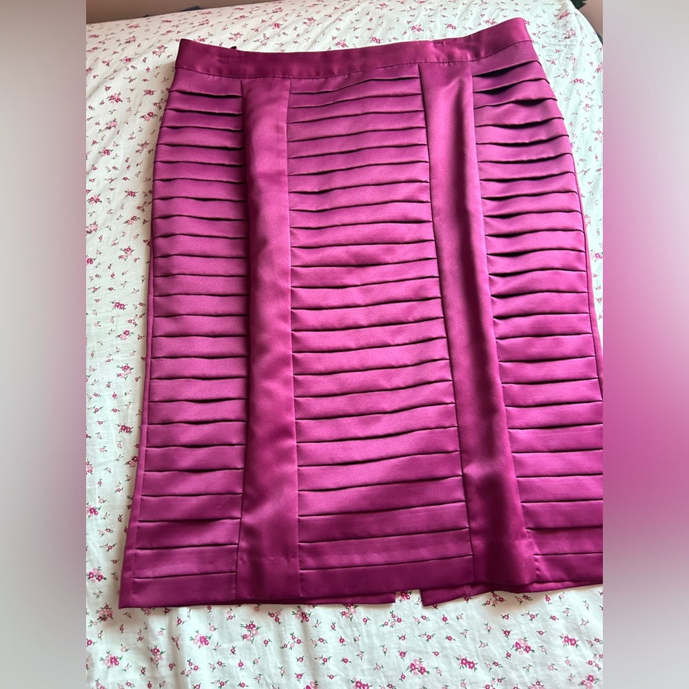 Magenta pencil skirt
